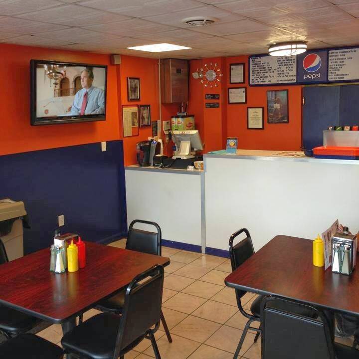 Juwuane and J.Rs Cafe | restaurant | 116 W Franklin St, Hagerstown, MD 21740, USA | 3017338820 OR +1 301-733-8820
