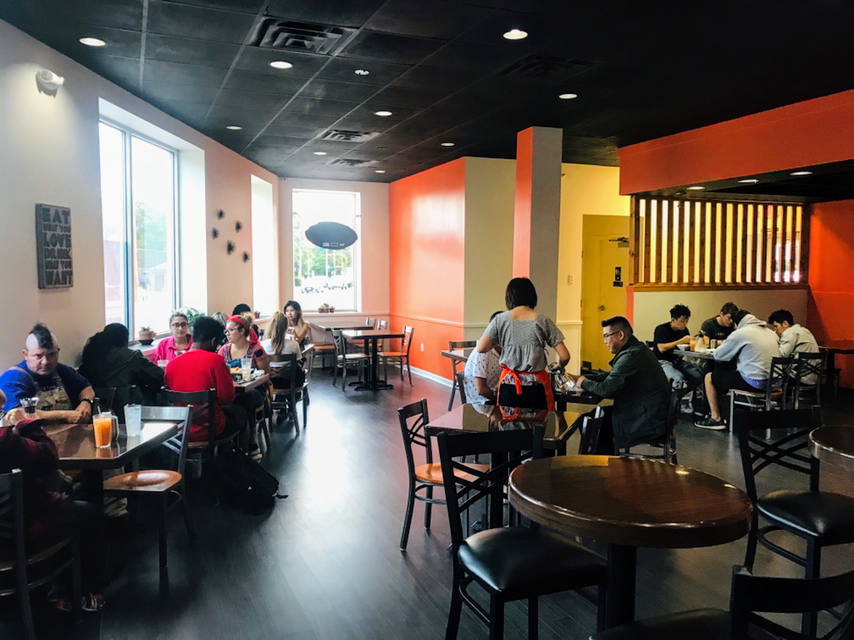 Crazy Thai | restaurant | 1100 W Cary St, Richmond, VA 23220, USA | 8047168445 OR +1 804-716-8445