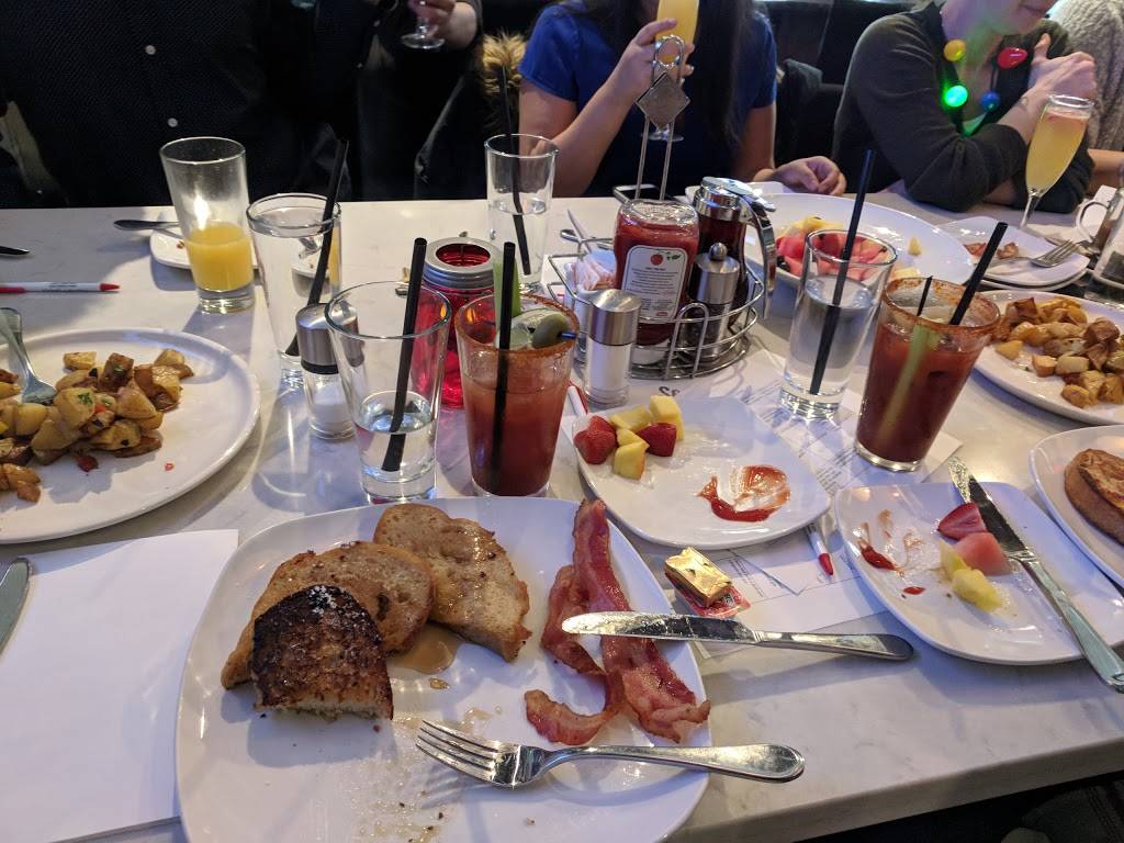 Scarlet Oak Restaurant & Bar | restaurant | 909 New Jersey Ave SE, Washington, DC 20003, USA | 2027800140 OR +1 202-780-0140