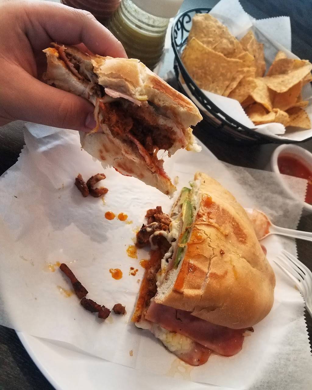 Taco Dale Aurora | restaurant | 1056 N, IL-59, Aurora, IL 60504, USA | 6304999344 OR +1 630-499-9344