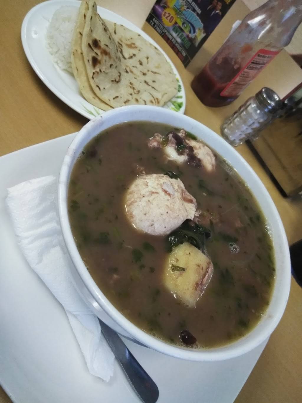 Kazabe Honduras Restaurant | restaurant | 4401 Telephone Rd, Houston, TX 77087, USA | 8325169802 OR +1 832-516-9802