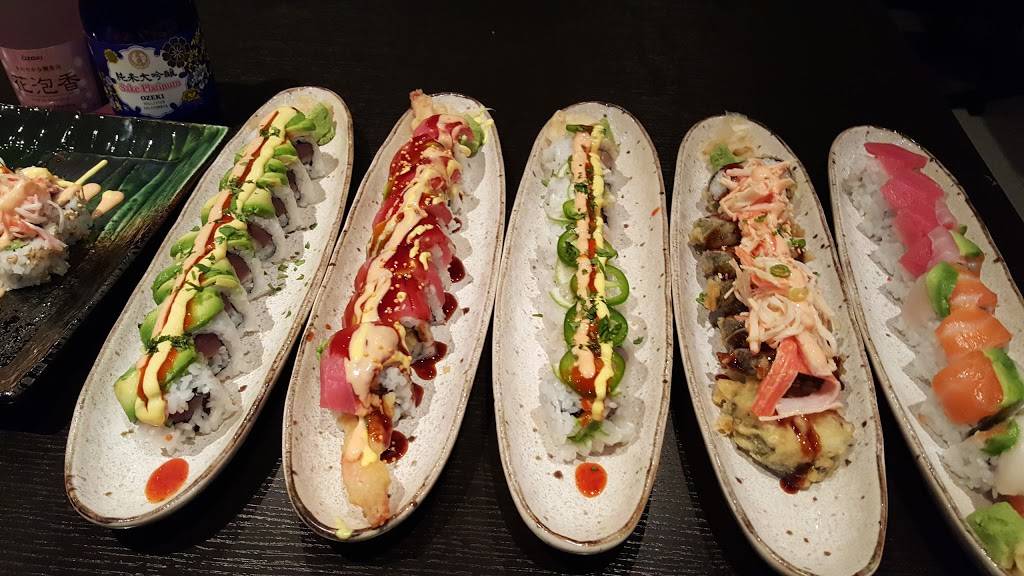 Hoshi & Sushi Asian Cuisine | meal delivery | 5401 Collins Avenue Cu5, Miami Beach, FL 33140, USA | 3057638946 OR +1 305-763-8946