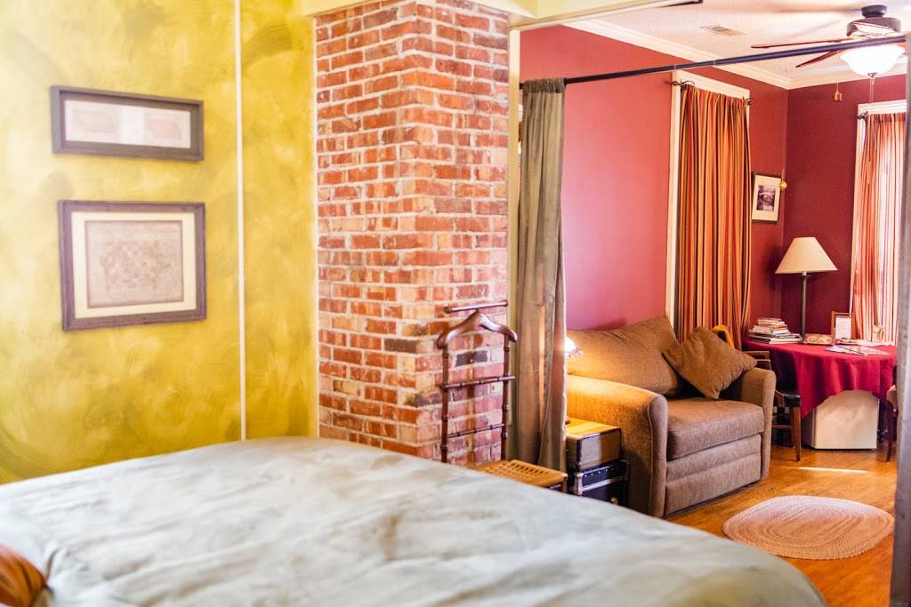 Whispering Pines Bed & Breakfast | restaurant | 2018 6th Ave, Nebraska City, NE 68410, USA | 4028735850 OR +1 402-873-5850