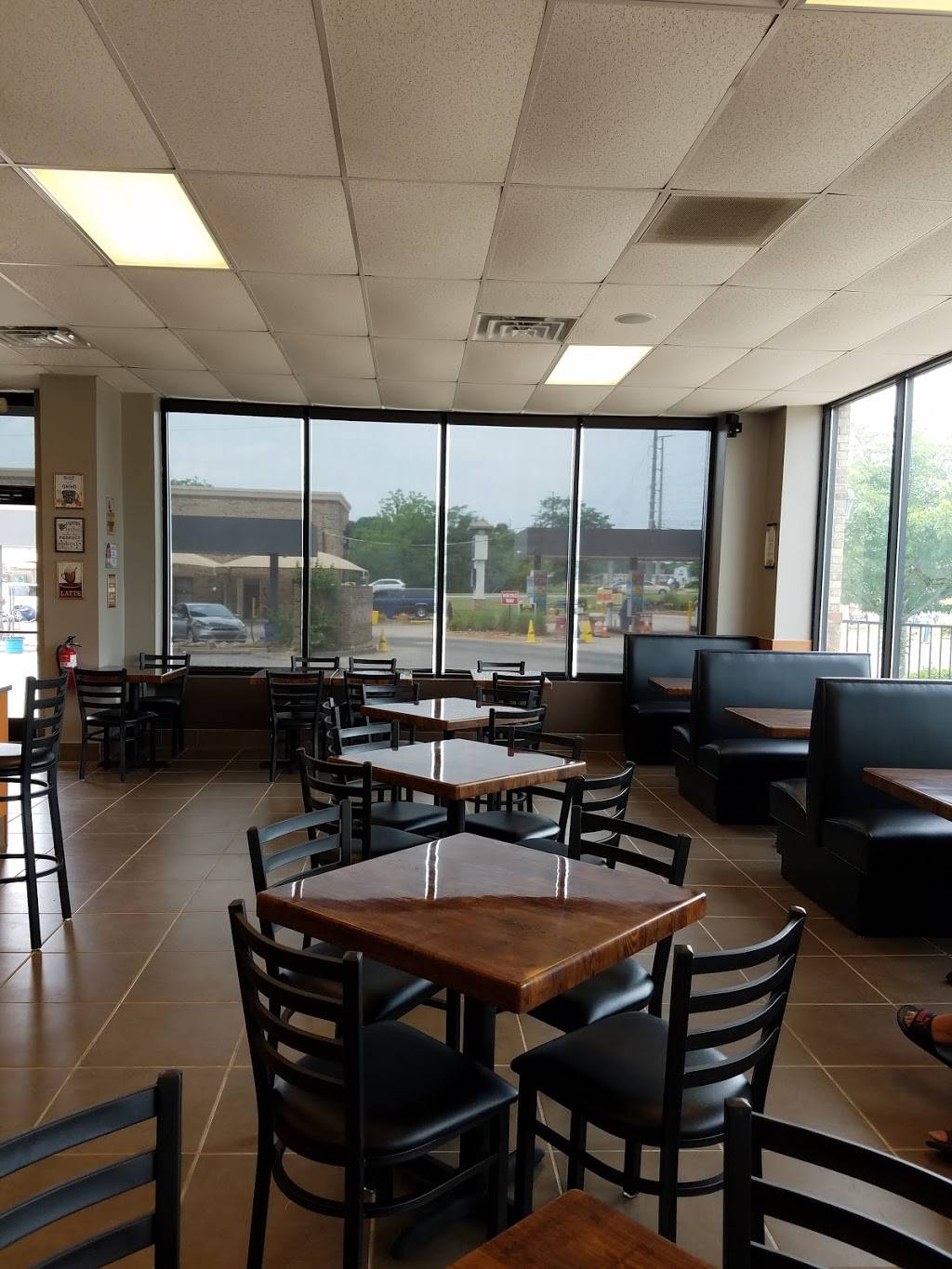 Leos Cafe | restaurant | 232 Racetrack Rd, McDonough, GA 30252, USA | 6788144619 OR +1 678-814-4619