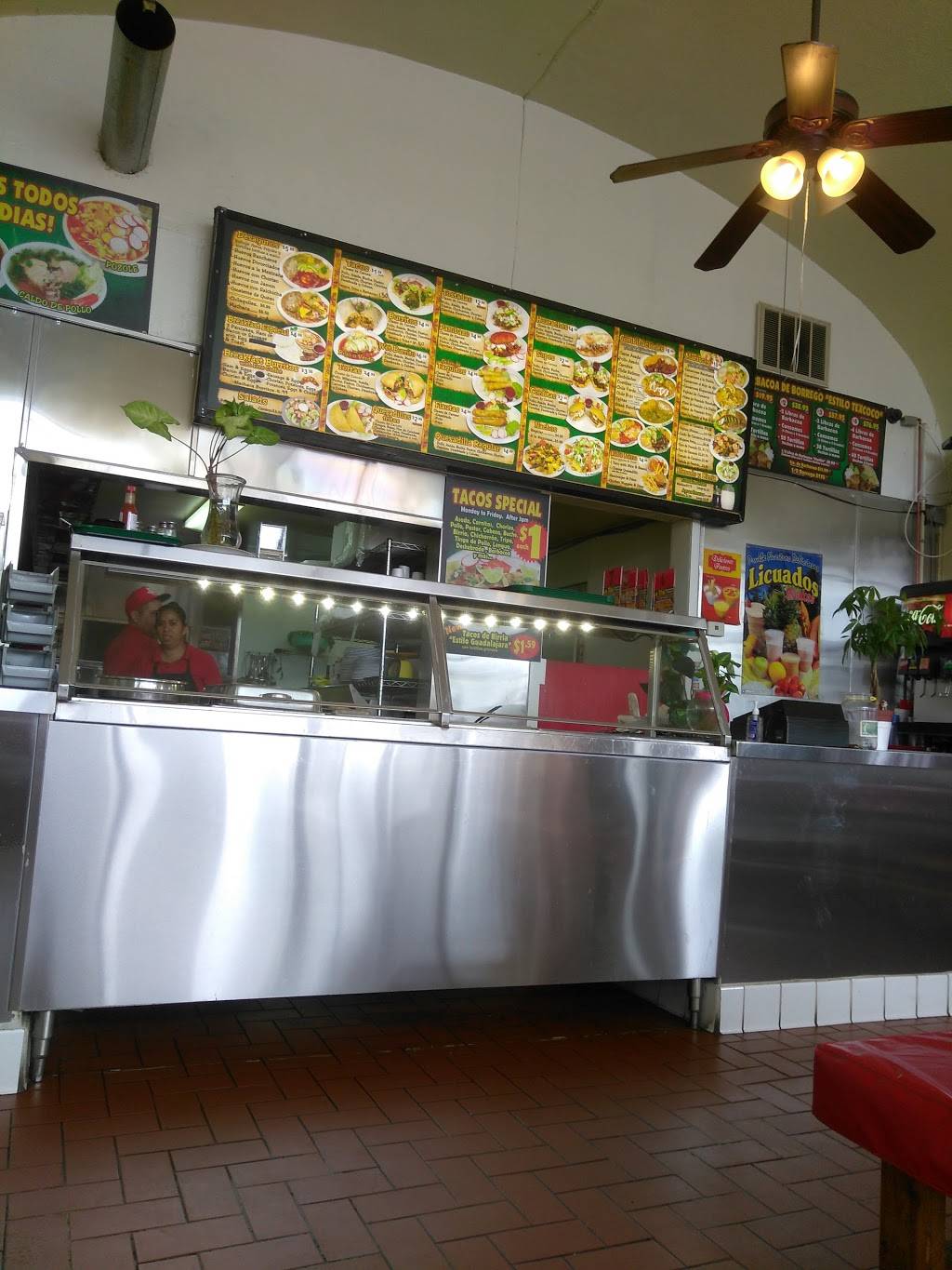 La Tia Mexican Restaurant | restaurant | 1175 E Holt Ave, Pomona, CA 91767, USA | 9096222050 OR +1 909-622-2050