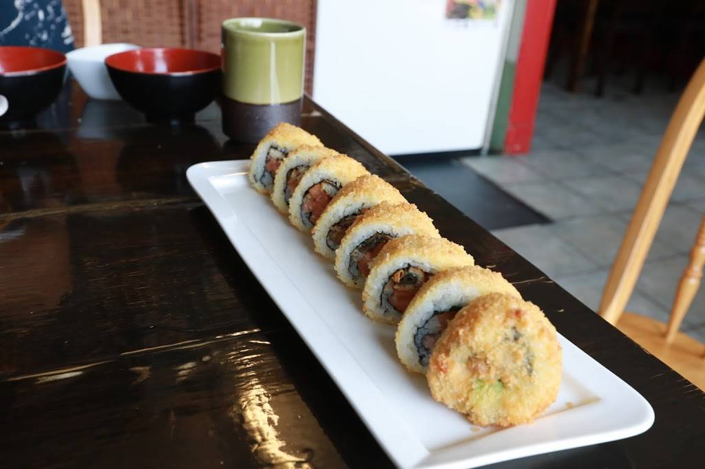 Eunice Sushi | restaurant | 682 King St W #1, Kingston, ON K7M 2G1, Canada | 6137769999 OR +1 613-776-9999