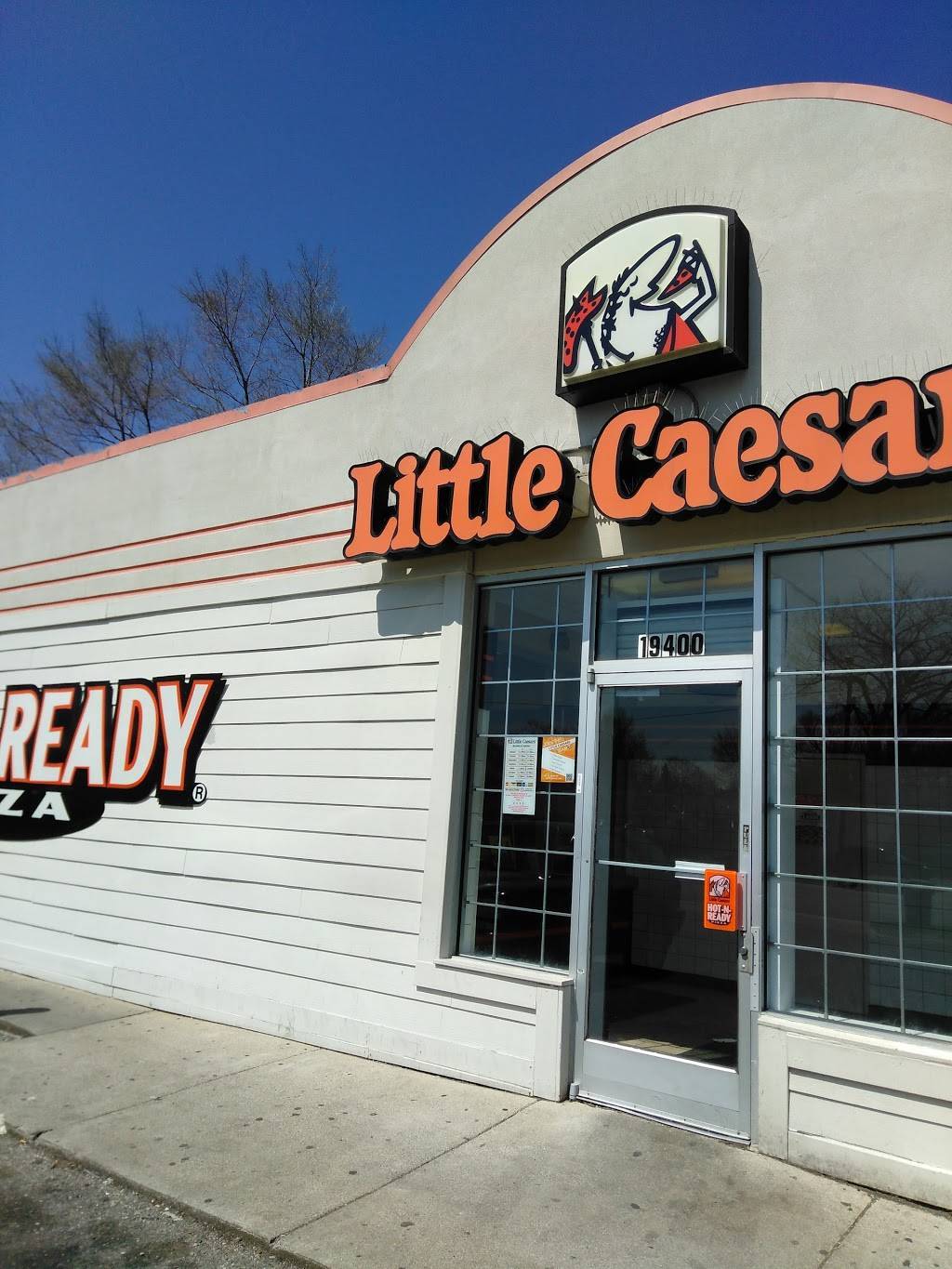 Little Caesars Pizza | meal takeaway | 19400 W 7 Mile Rd, Detroit, MI 48219, USA | 3133872400 OR +1 313-387-2400