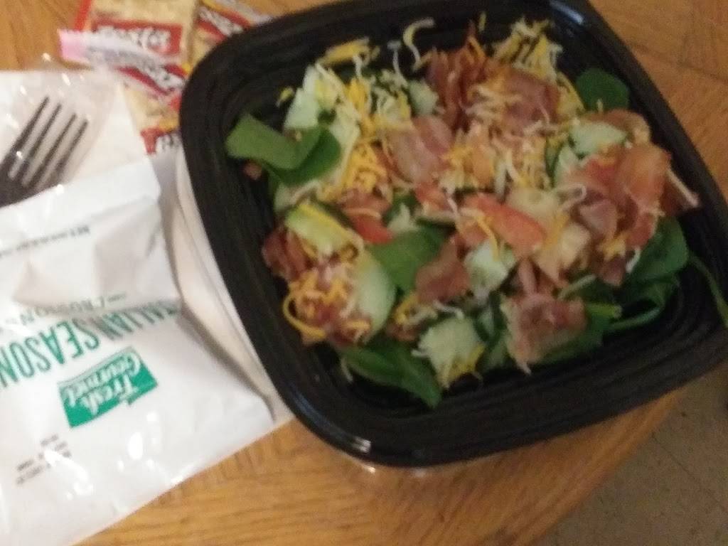 Subway Restaurants | restaurant | 2788 W Andrew Johnson Hwy, Morristown, TN 37814, USA | 4235872179 OR +1 423-587-2179