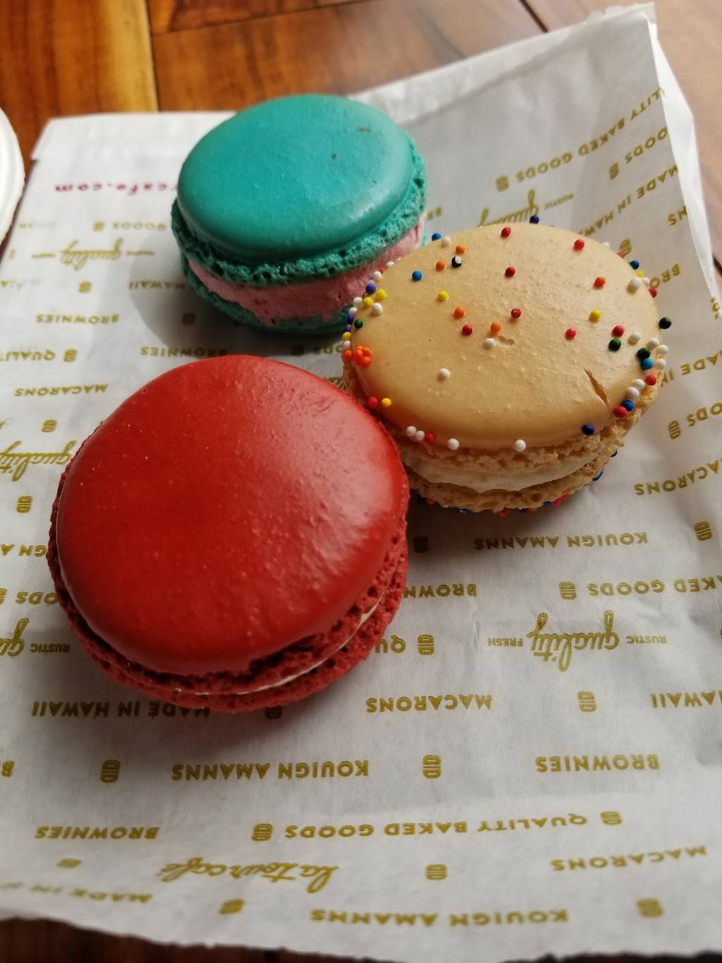 La Tour Cafe | restaurant | 820 W Hind Dr #1291, Honolulu, HI 96821, USA | 8083735174 OR +1 808-373-5174