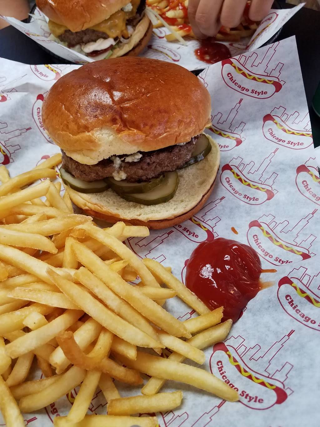 Retro Burger | restaurant | 13839 S Cicero Ave, Crestwood, IL 60445, USA | 7089259642 OR +1 708-925-9642