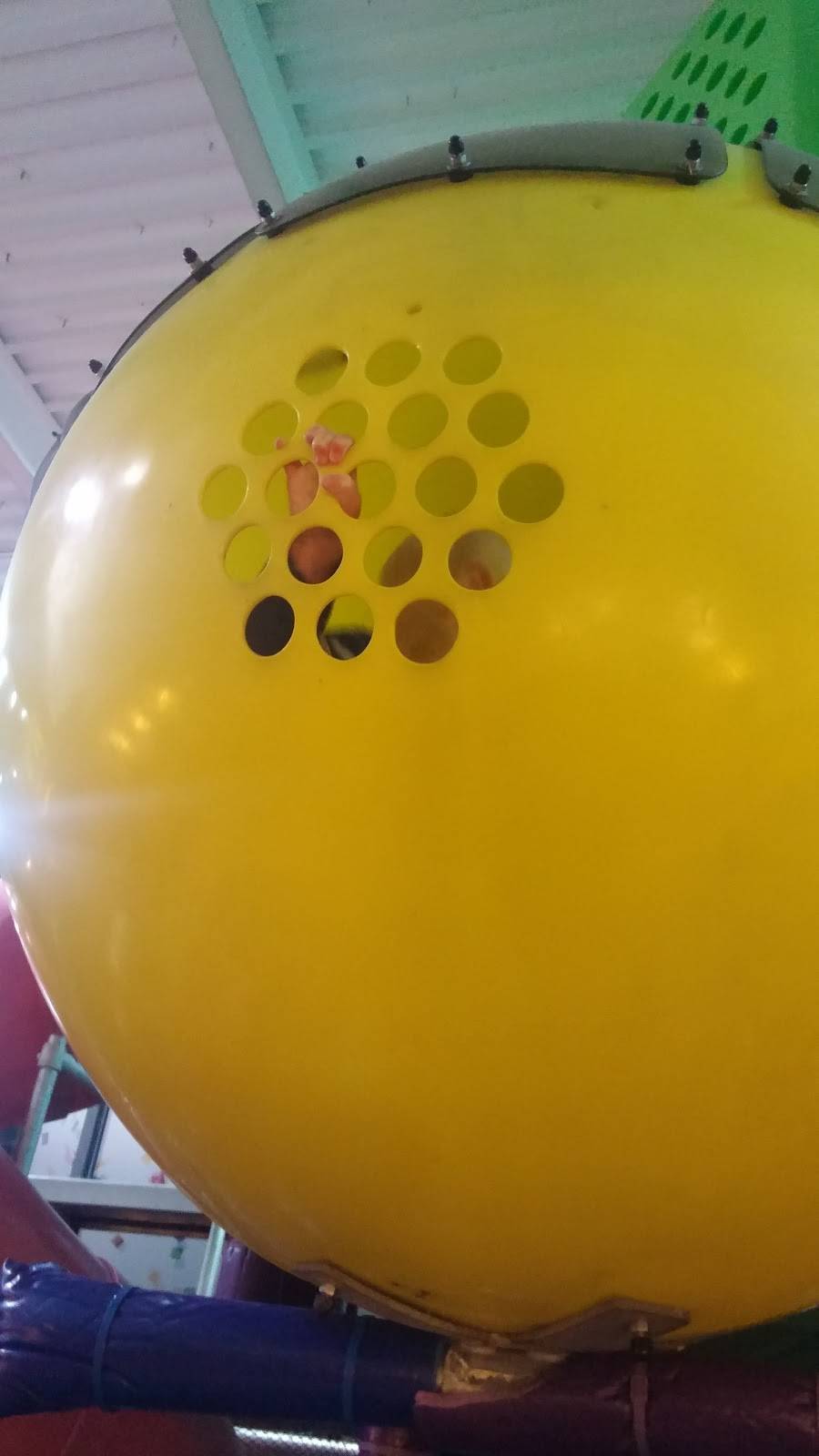 McDonalds | cafe | 906 N Lafayette St, Greenville, MI 48838, USA | 6167547534 OR +1 616-754-7534