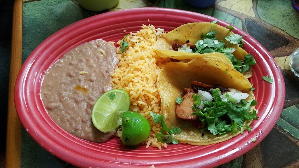 Tres Betos Taqueria | restaurant | 2418 NE 28th St, Fort Worth, TX 76106, USA | 8176241250 OR +1 817-624-1250