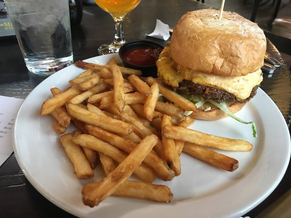 The Mayor of Old Town | restaurant | 632 S Mason St, Fort Collins, CO 80524, USA | 9706822410 OR +1 970-682-2410