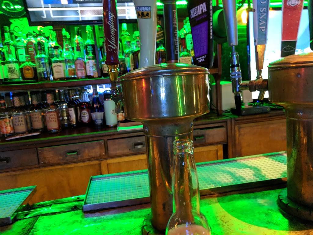 Perrytowne Drafthouse | restaurant | 1002 Perry Hwy, Pittsburgh, PA 15237, USA | 4123679610 OR +1 412-367-9610