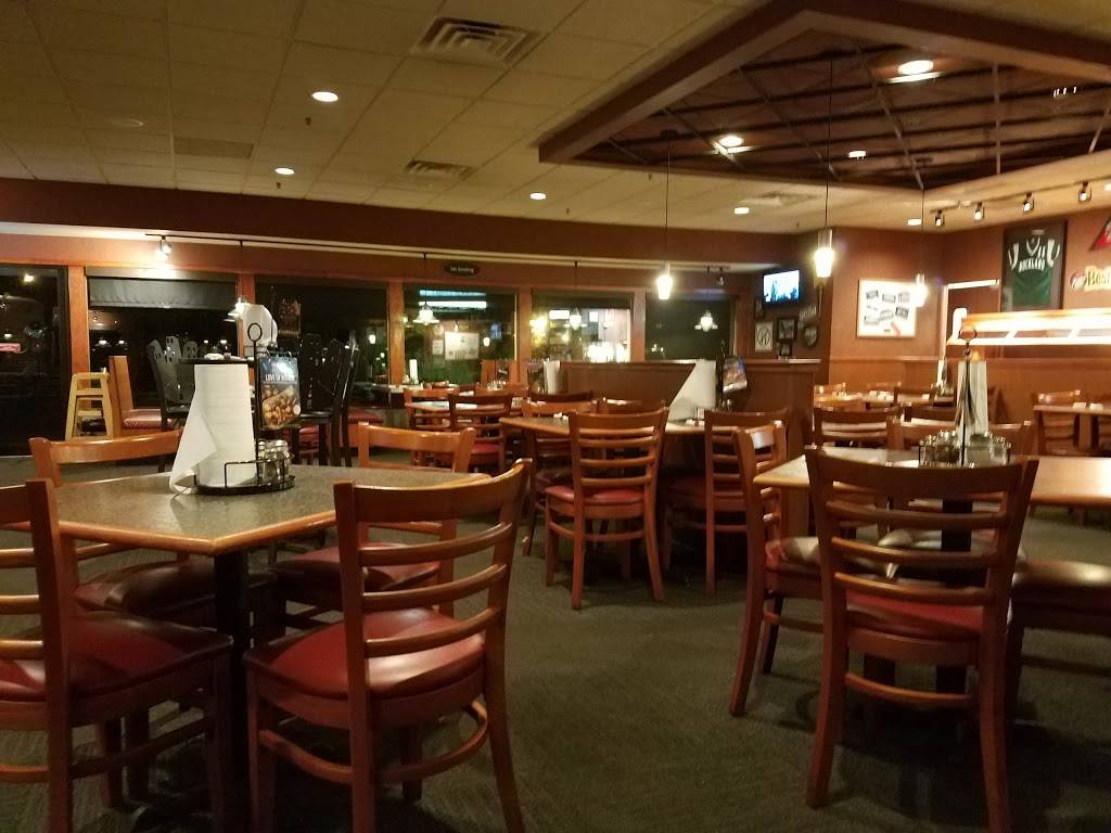 Pizza Hut | restaurant | 214 E Rte 59, Nanuet, NY 10954, USA | 8456242203 OR +1 845-624-2203
