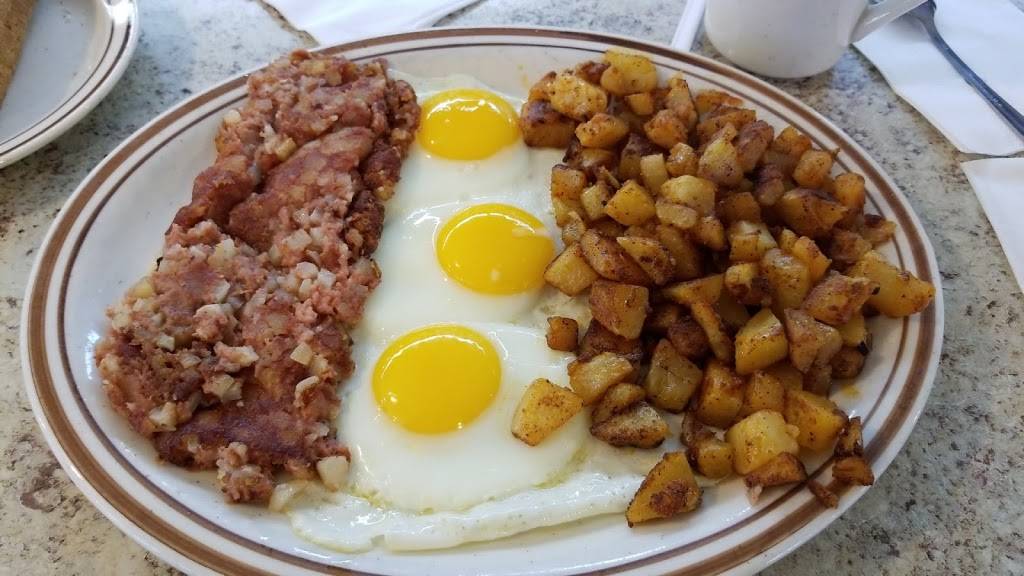 ZOES FAMILY RESTAURANT | restaurant | 5008 Old Walkertown Rd, Winston-Salem, NC 27105, USA | 3362936757 OR +1 336-293-6757