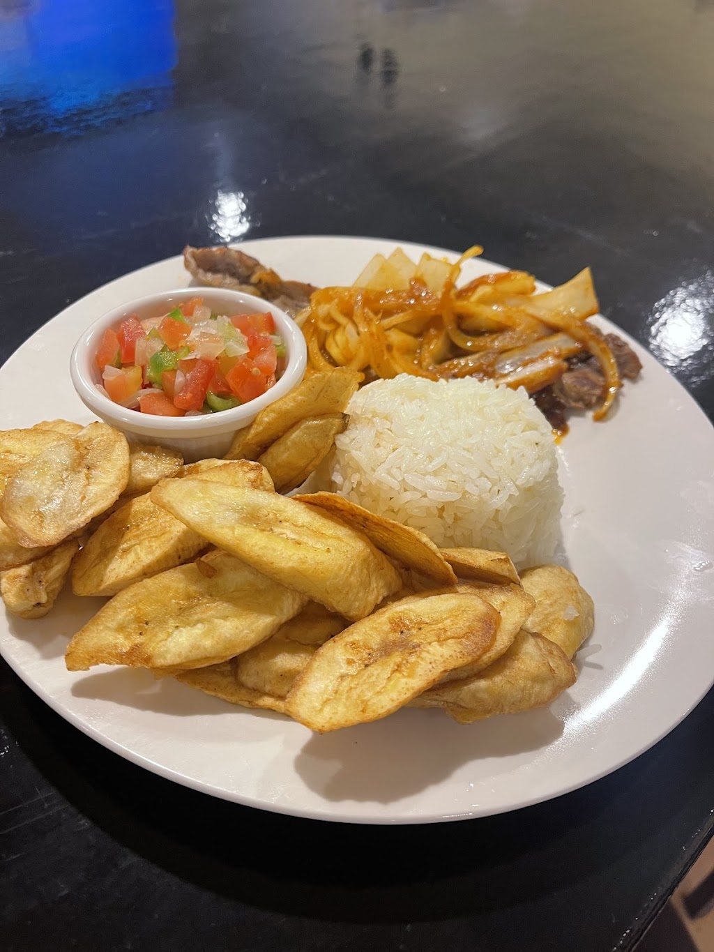 Catrachitos Restaurant & Bar | restaurant | 1515 S Sheridan Rd, Tulsa, OK 74112, USA | 9186199368 OR +1 918-619-9368