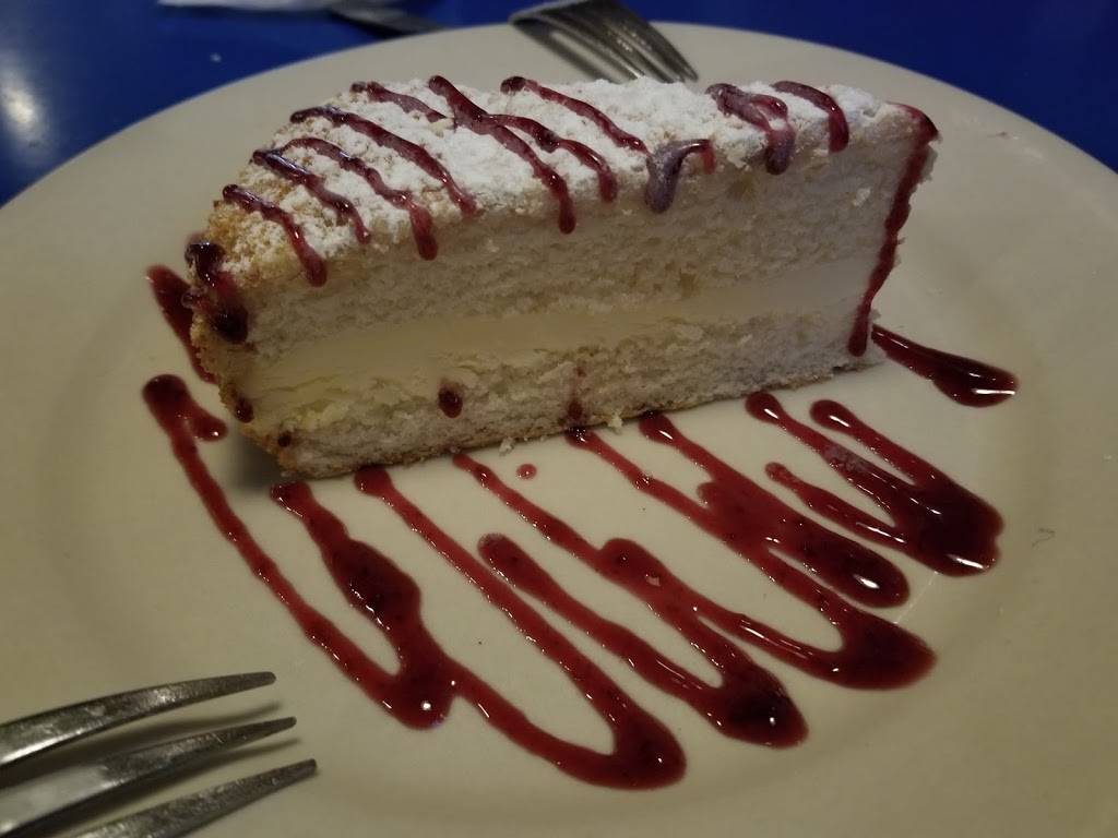 Pietros Italian Restaurant | bakery | 2780 Birchcrest Dr SE, Grand Rapids, MI 49506, USA | 6164523228 OR +1 616-452-3228