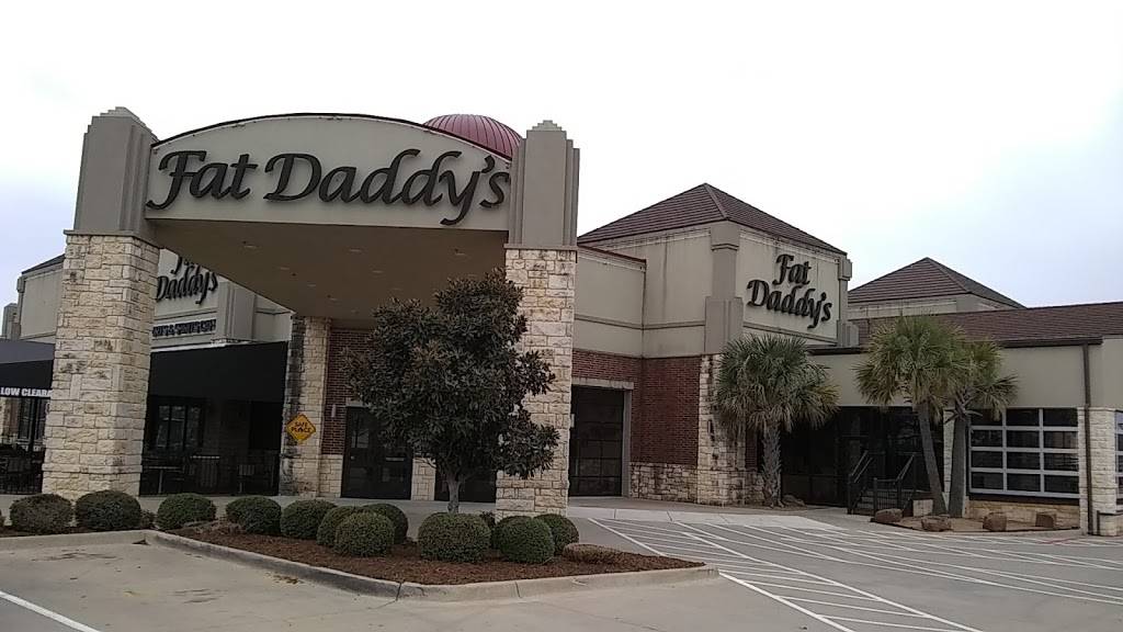 Fat Daddys Sports & Spirits | restaurant | 781 W Debbie Ln, Mansfield, TX 76063, USA | 8174530188 OR +1 817-453-0188
