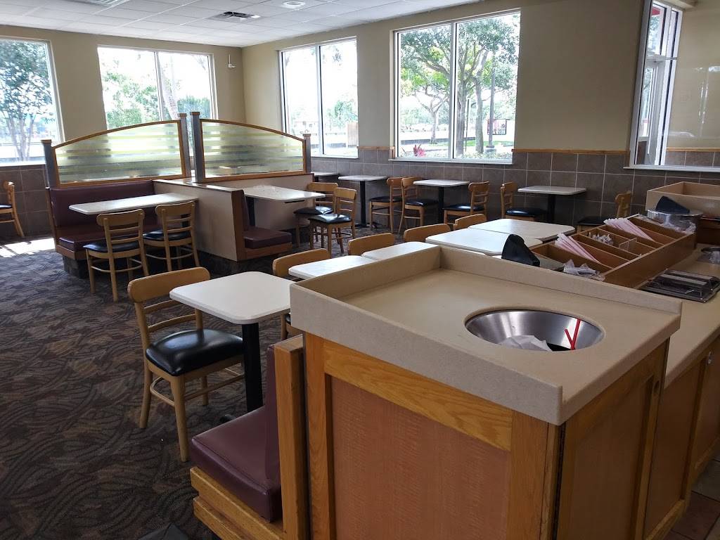 Wendys | restaurant | 3750 Utopia Dr, Miramar, FL 33023, USA | 9549650218 OR +1 954-965-0218