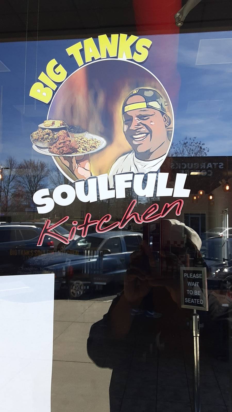 Big Tanks Soulfull Kitchen | restaurant | 2130 E Arbors Dr #125, Charlotte, NC 28262, USA | 9803550366 OR +1 980-355-0366