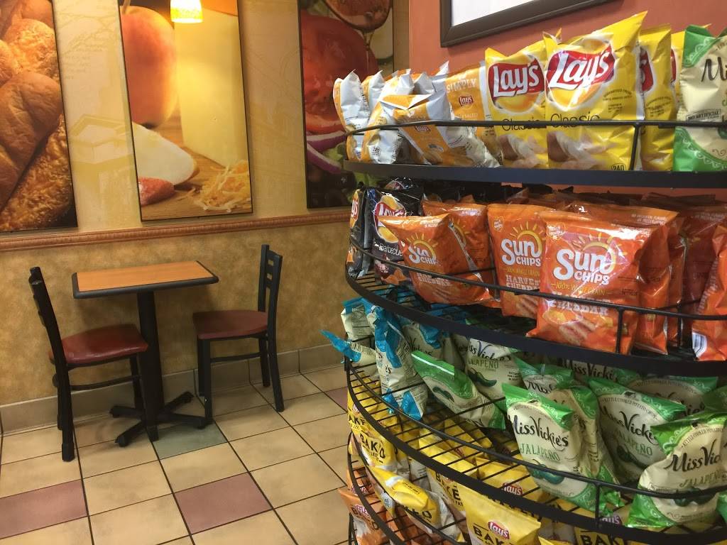 Subway | restaurant | Pavilions S/C, 885 N 54th St Suite 3, Chandler, AZ 85226, USA | 4805986442 OR +1 480-598-6442