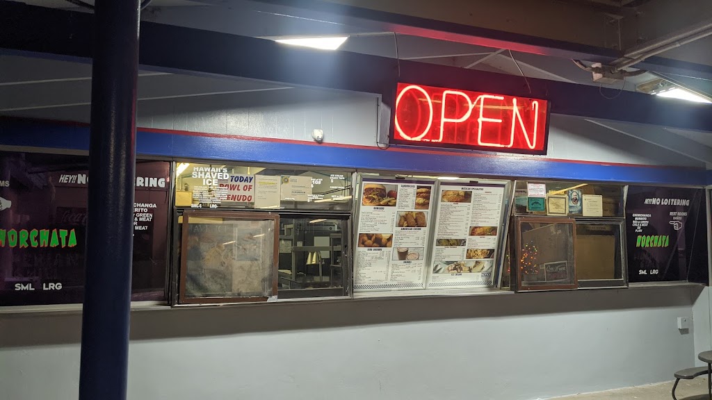 A & B Drive In | restaurant | 211 N Broadway St, Truth or Consequences, NM 87901, USA | 5758949294 OR +1 575-894-9294