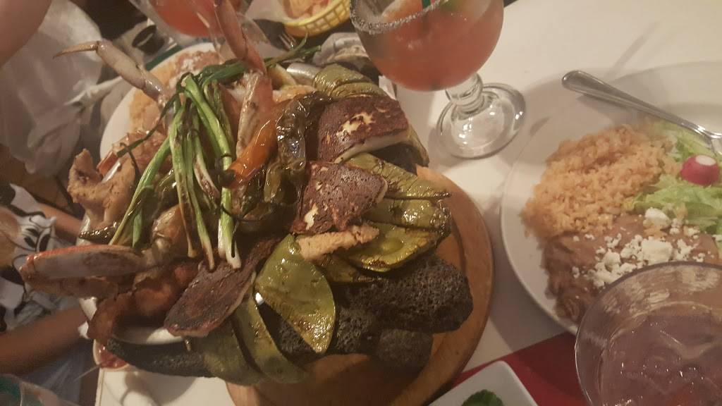 La Cocina de Ricardo | restaurant | 23532 El Toro Rd #11, Lake Forest, CA 92630, USA | 9495861477 OR +1 949-586-1477