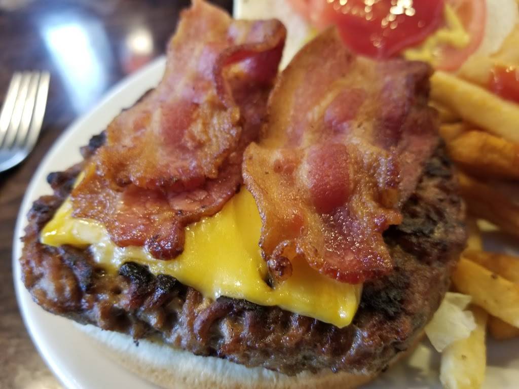 Trafalgar Truck Stop Restaurant | restaurant | 7443 Trafalgar Rd, Hornby, ON L0P 1E0, Canada | 9058751388 OR +1 905-875-1388