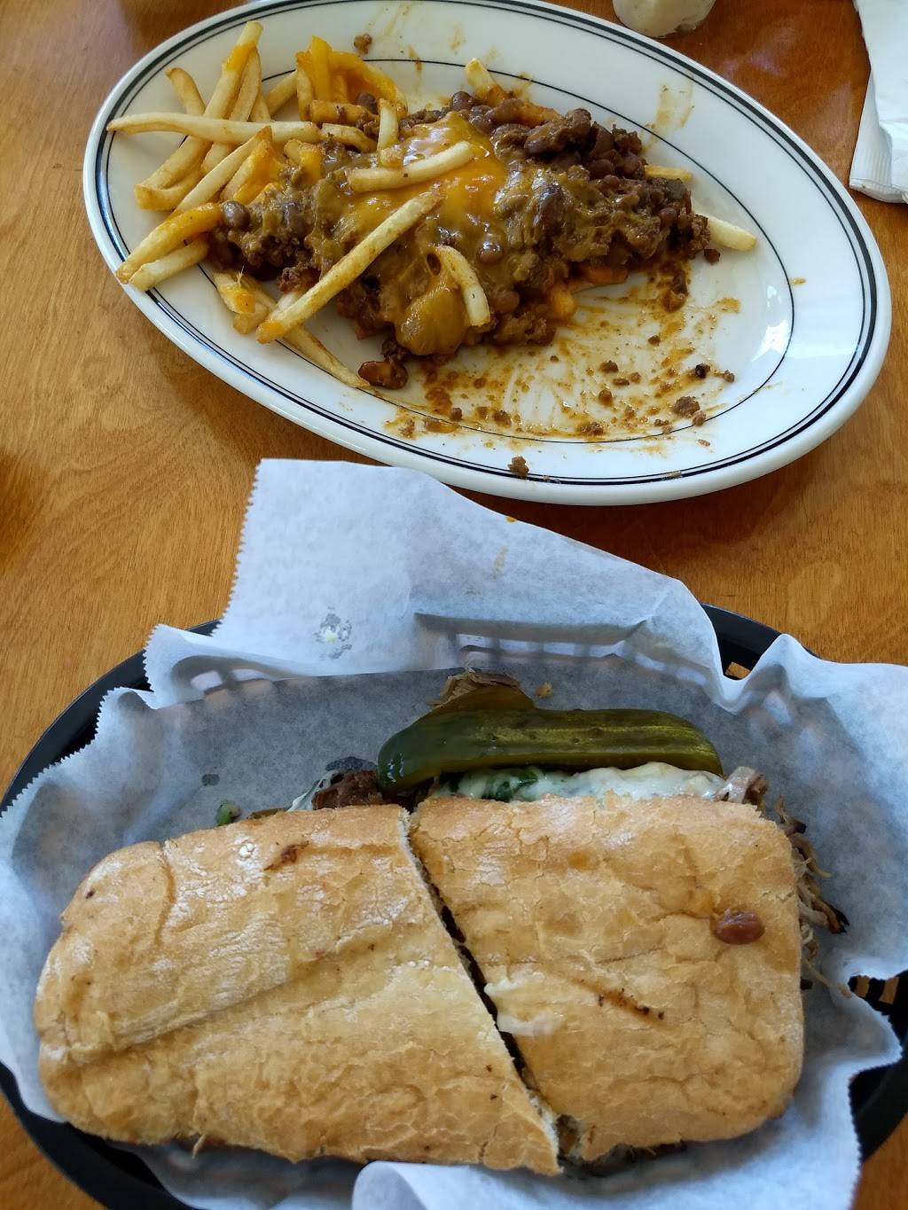 Moores Delicatessen | cafe | 271 E Orange Grove Ave, Burbank, CA 91502, USA | 8184781251 OR +1 818-478-1251