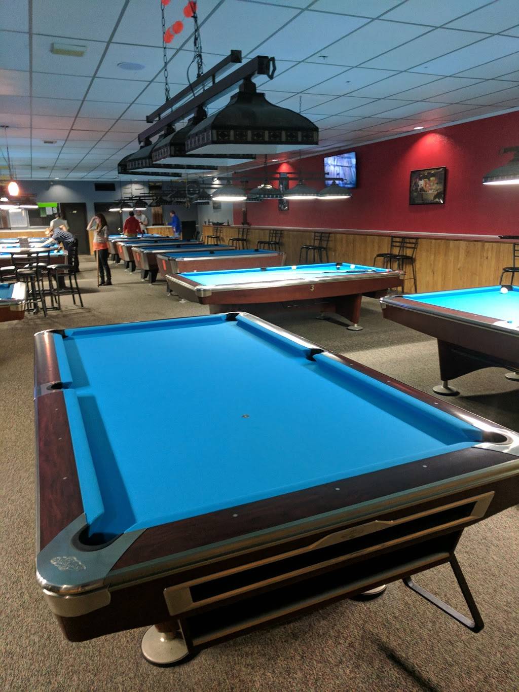 East Ridge Billiards | restaurant | 529 East Ridge Road, Rochester, NY 14621, USA | 5852708215 OR +1 585-270-8215