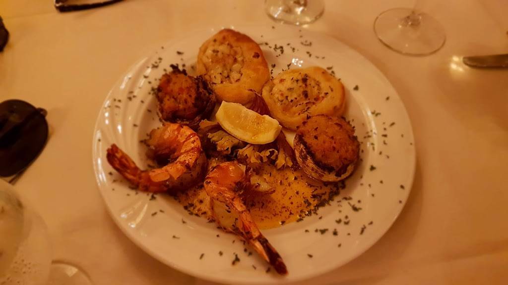 Louisiannes Etc. | restaurant | 7464 Hubbard Ave, Middleton, WI 53562, USA | 6088311929 OR +1 608-831-1929