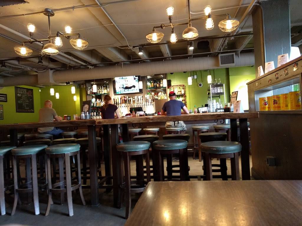 Pizza Luce | meal delivery | 2200 E Franklin Ave, Minneapolis, MN 55404, USA | 6123322535 OR +1 612-332-2535