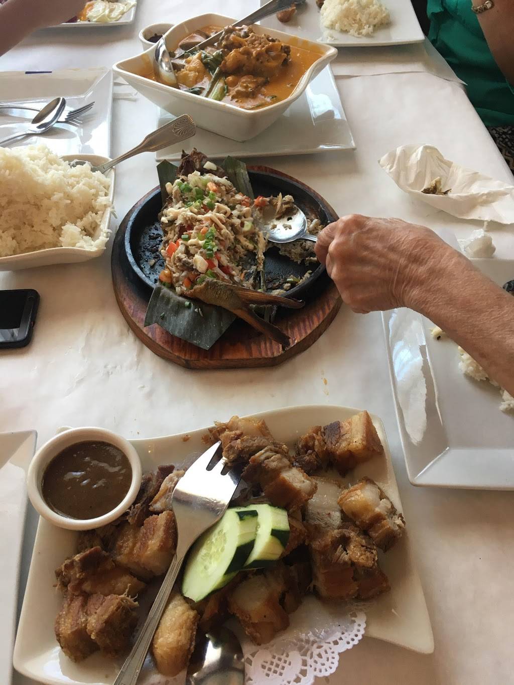 Kalesa | restaurant | 1783 N Milpitas Blvd, Milpitas, CA 95035, USA | 4089577777 OR +1 408-957-7777