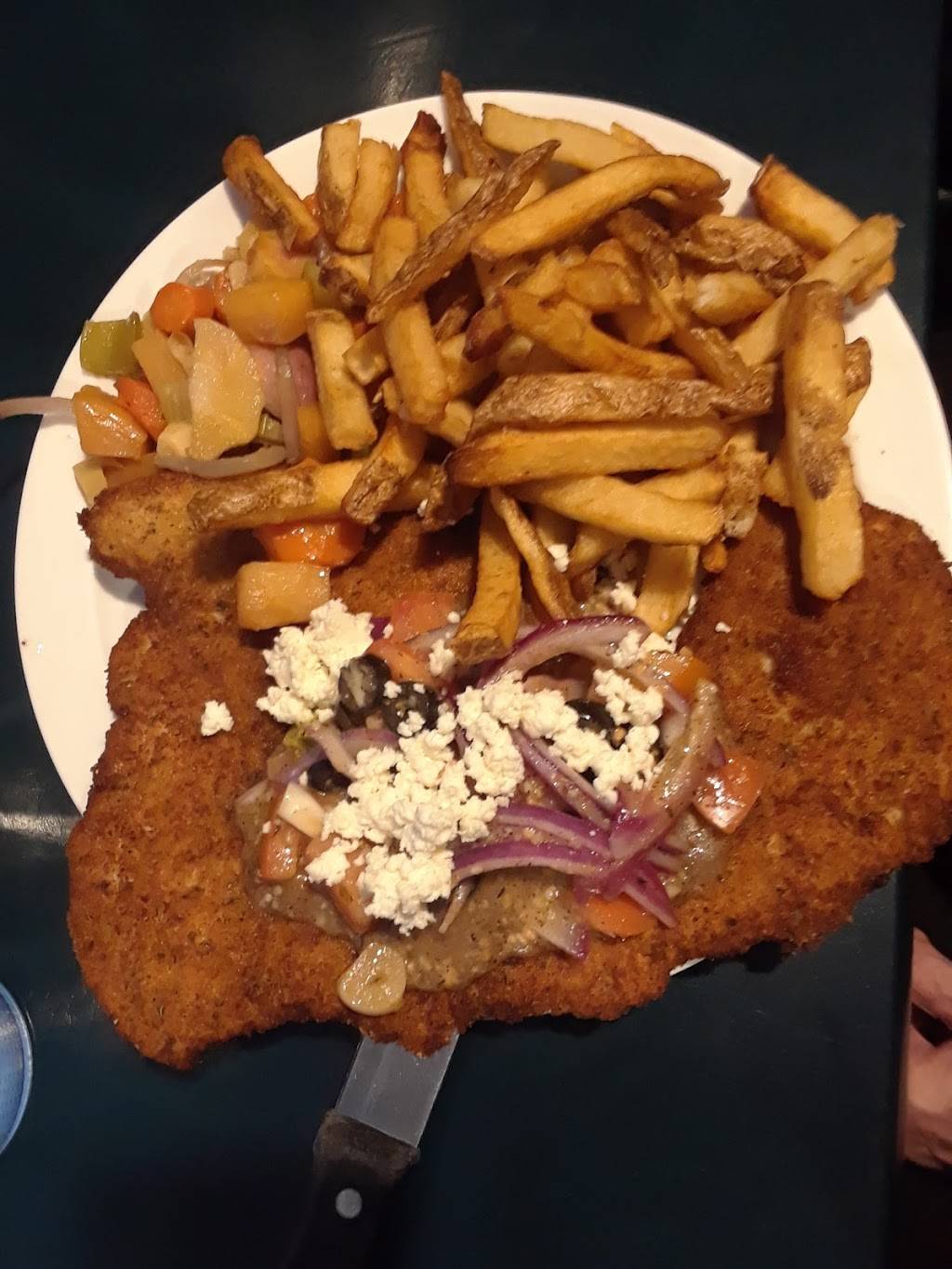 Rockford Restaurant | restaurant | 317757 Hwy 6&10, Owen Sound, ON N4K 5N6, Canada | 5193716588 OR +1 519-371-6588