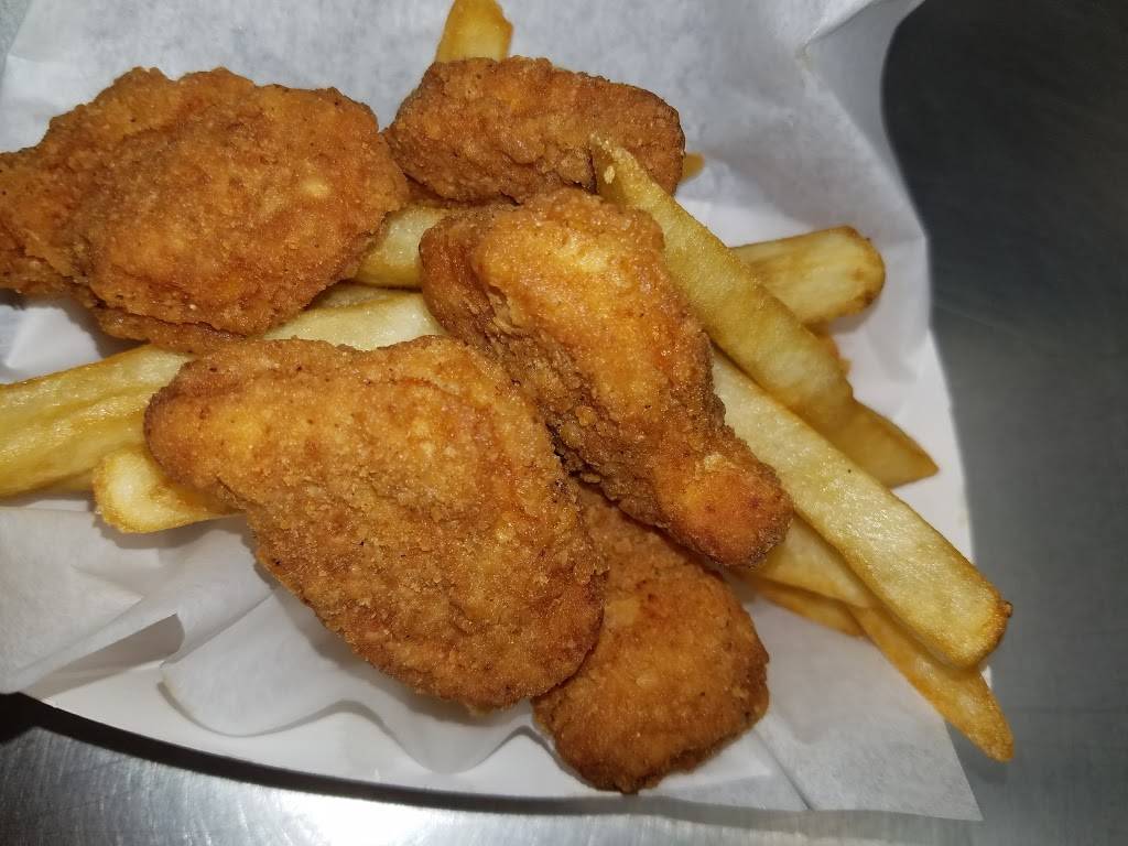 JJ Fish & Chicken | restaurant | 3937, 5608 W Madison St, Chicago, IL 60644, USA | 7732613474 OR +1 773-261-3474