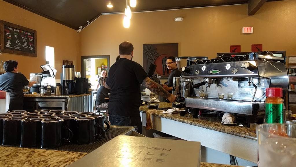 Seven Mile Cafe | cafe | 529 Bolivar St, Denton, TX 76201, USA | 9408080200 OR +1 940-808-0200