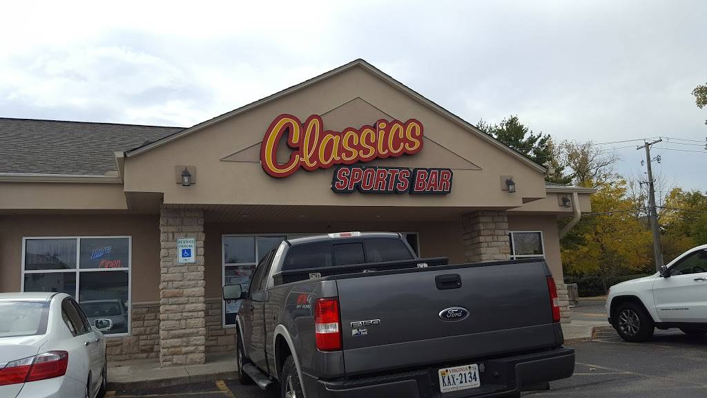 Classics Sports Bar | restaurant | 5370 Tuttle Crossing Blvd, Dublin, OH 43016, USA | 6147349520 OR +1 614-734-9520