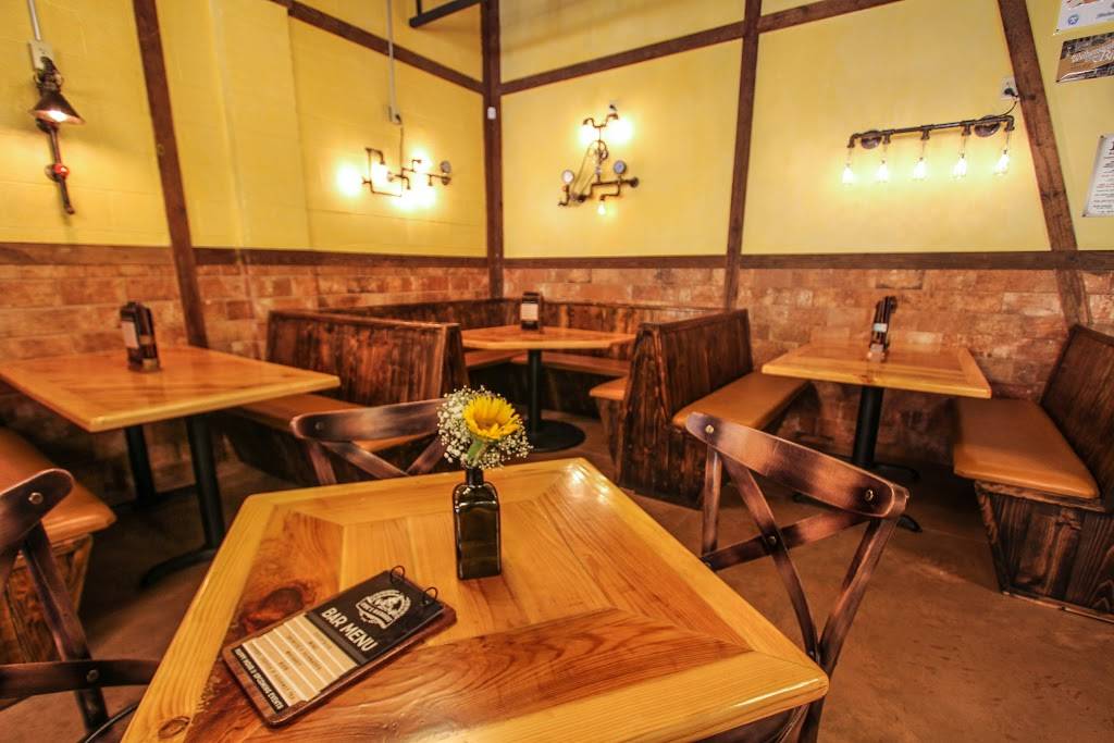 Kings BierHaus | restaurant | 2044 E T C Jester Blvd, Houston, TX 77008, USA | 2819903042 OR +1 281-990-3042