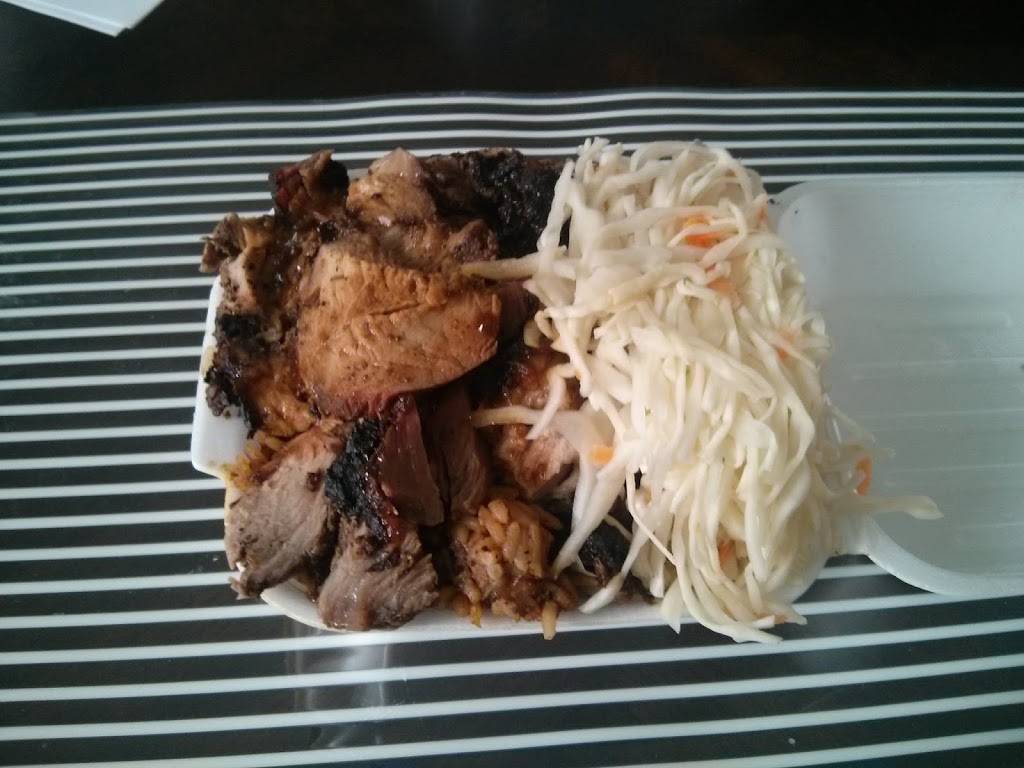 Mr Jerk | meal takeaway | 1347 Lawrence Ave W, North York, ON M6L 1A4, Canada | 4162488609 OR +1 416-248-8609