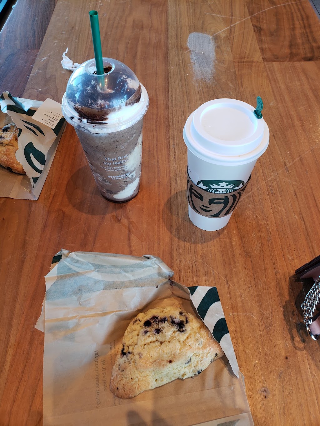 Starbucks | cafe | 1779 Oceanside Blvd, Oceanside, CA 92054, USA | 7605290082 OR +1 760-529-0082