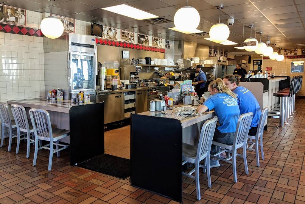 Waffle House | meal takeaway | 1410 S. College Ave, Wilmington, NC 28403, USA | 9103132600 OR +1 910-313-2600