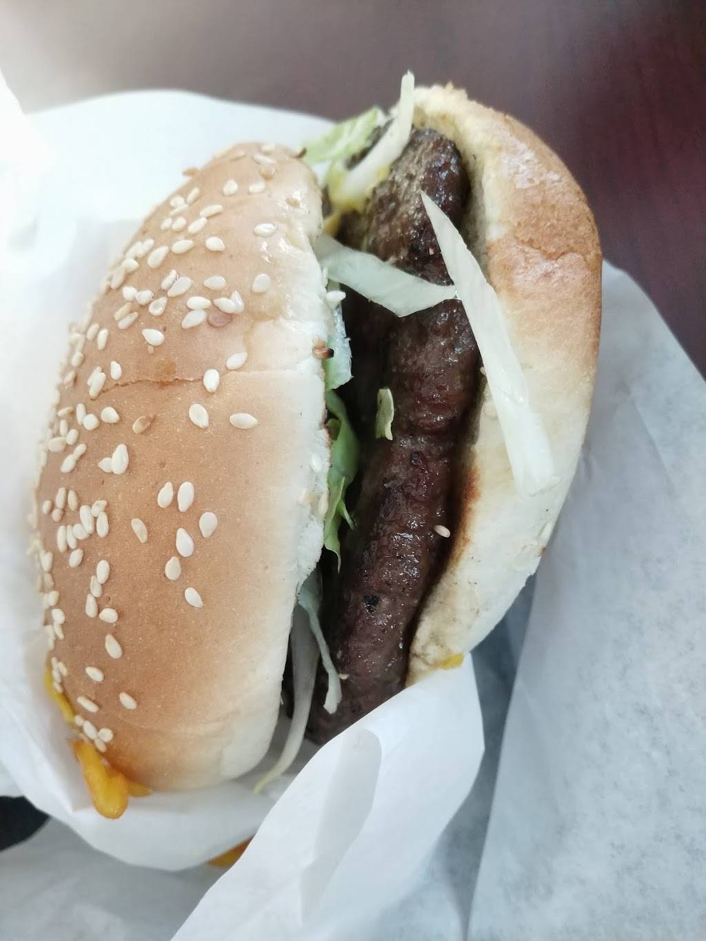 John Andersons Hamburgers | restaurant | 2832 Victoria Park Ave, North York, ON M2J 4A8, Canada | 4164988515 OR +1 416-498-8515