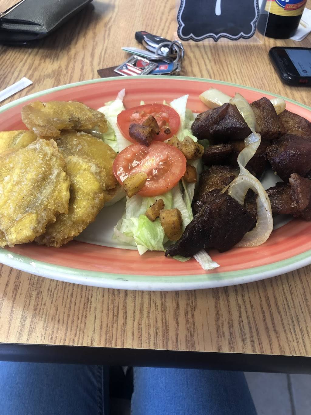 El Taino | restaurant | 3038 Scranton Rd, Cleveland, OH 44113, USA | 2166214888 OR +1 216-621-4888