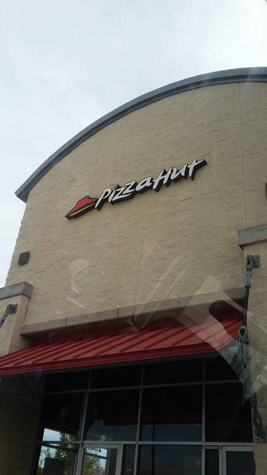 Pizza Hut | restaurant | 2851 Matlock Rd #614, Mansfield, TX 76063, USA | 8174731900 OR +1 817-473-1900