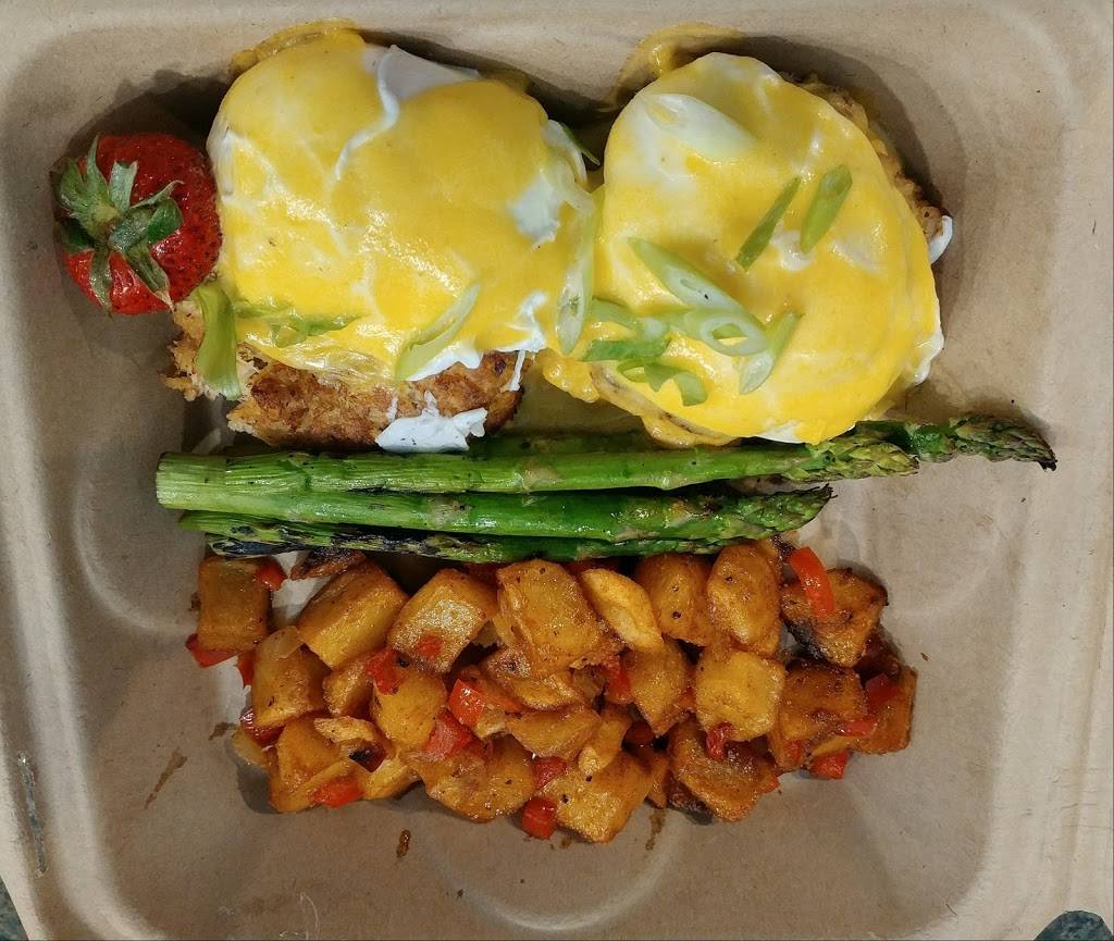 Parlor Bar & Kitchen | restaurant | 200 Broadway, Newport, RI 02840, USA | 4018489081 OR +1 401-848-9081