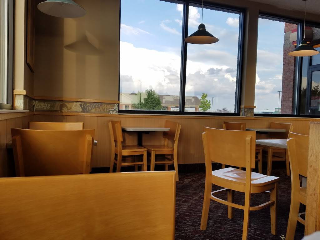 Wendys | restaurant | 10565 East, US-36, Avon, IN 46123, USA | 3172090397 OR +1 317-209-0397