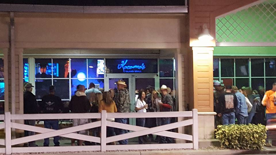 Kocomos Island Grill | restaurant | 7040 Seminole Pratt Whitney Rd, Loxahatchee, FL 33470, USA | 5613837550 OR +1 561-383-7550