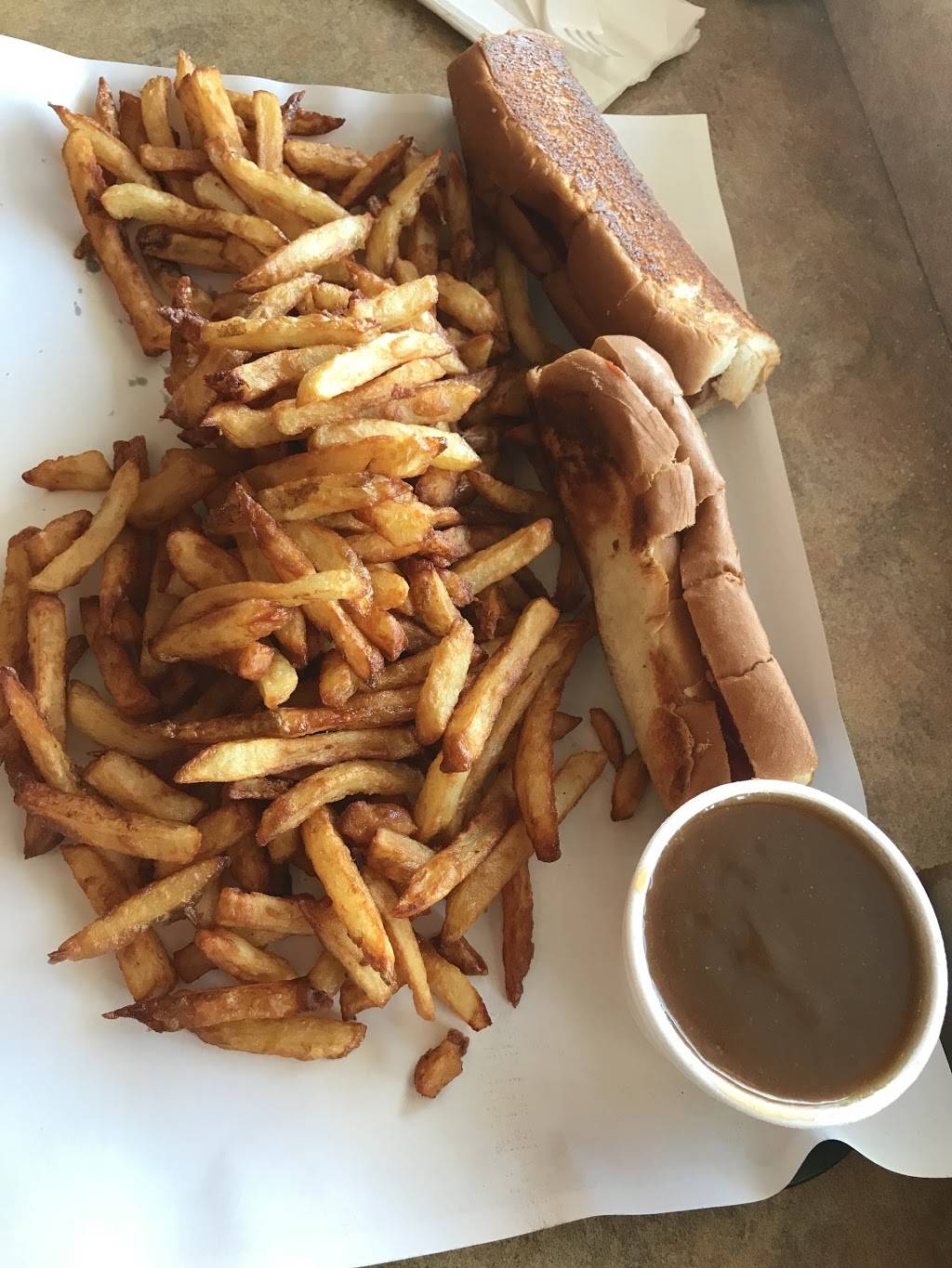 Restaurant Patate Ben-Venue | restaurant | 1365 QC-117, Mont-Tremblant, QC J8E 2X9, Canada | 8194258592 OR +1 819-425-8592