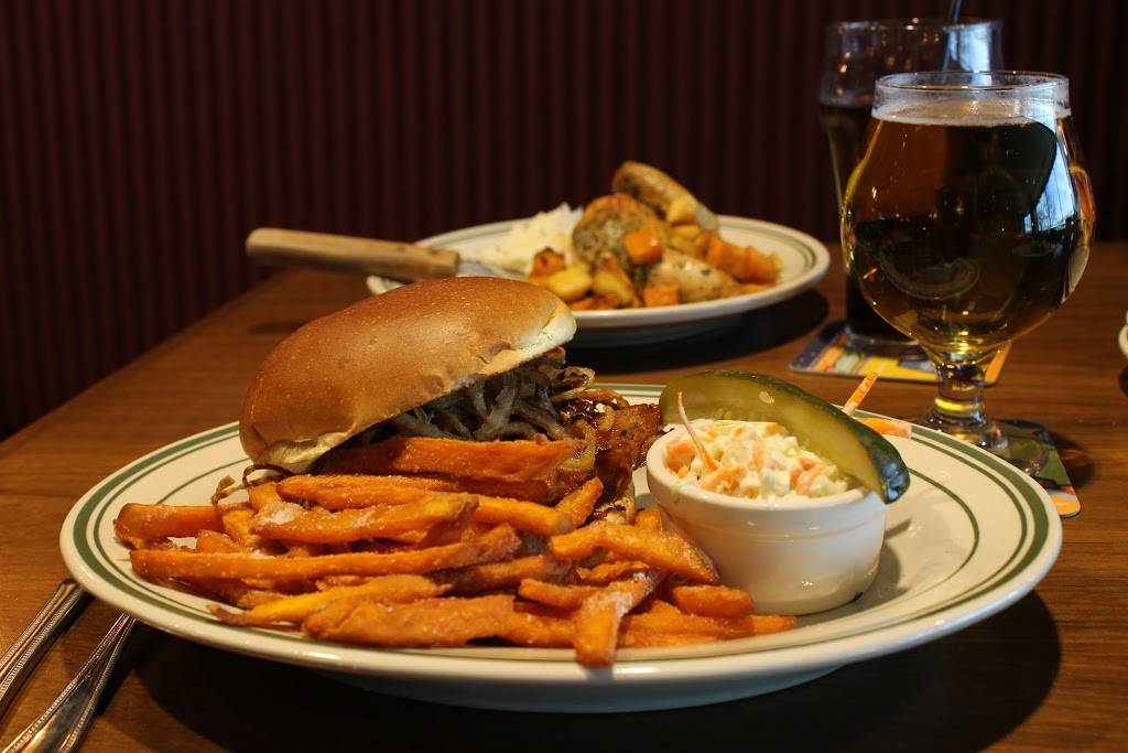 Gale Street Inn Chicago | restaurant | 4914 N Milwaukee Ave, Chicago, IL 60630, USA | 7737251300 OR +1 773-725-1300